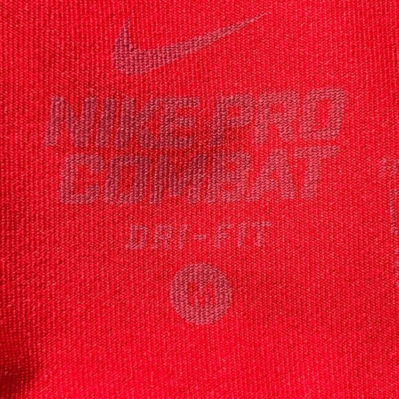 Nike Pro Combat Shirt Mens Medium Red Short Sleeve Pullover Compression Fitted - Picture 4 of 10